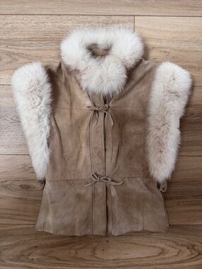 VTG Genuine Suede Fur Trim Vest Tie Front & Side Western Boho Luxe Size S/M